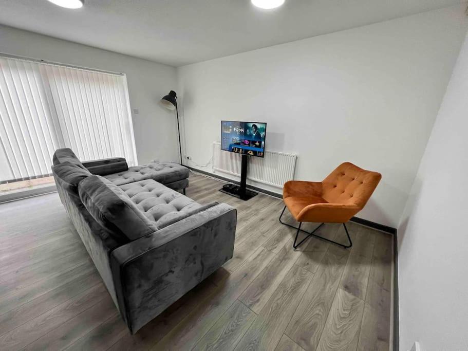 3 Bedroom House With Parking Mánchester Exterior foto